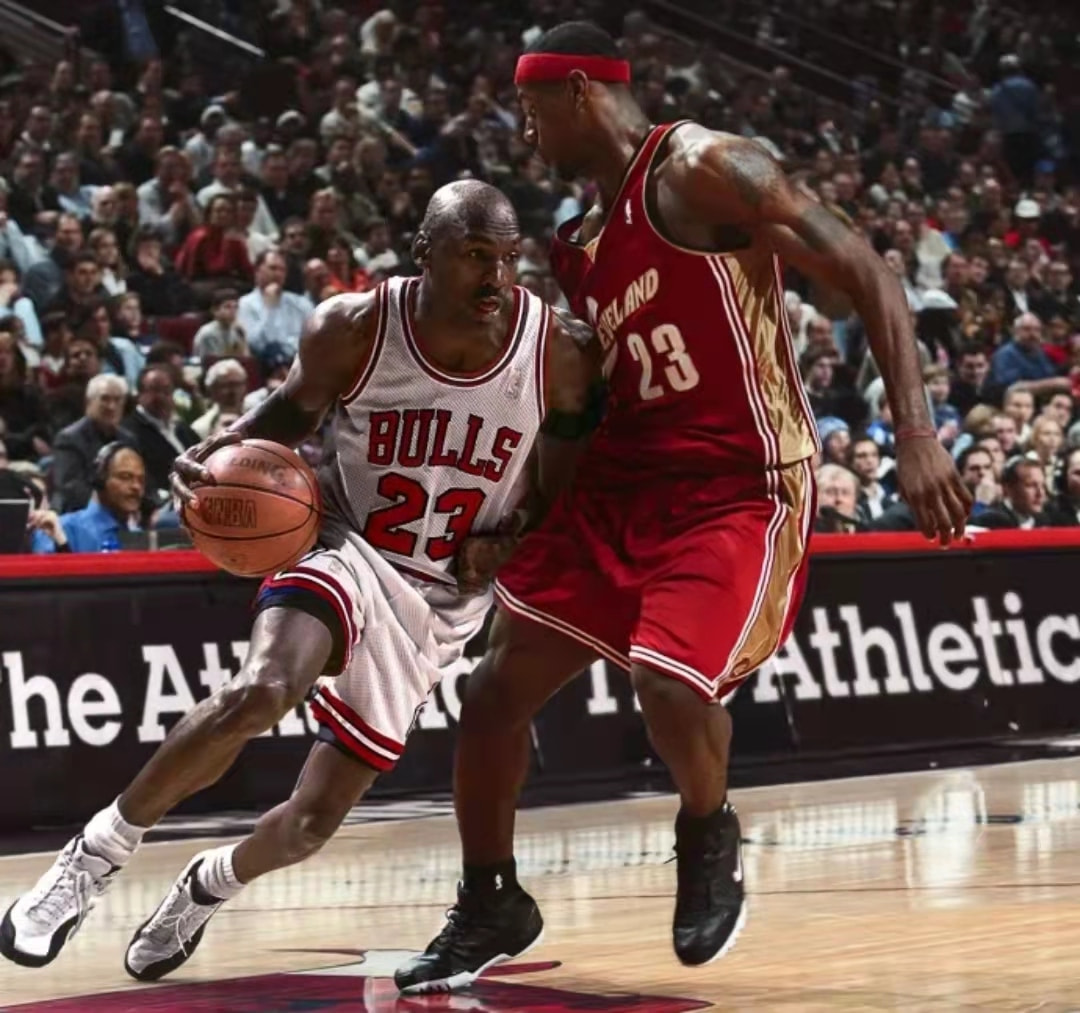 社交媒体上 社交媒体上